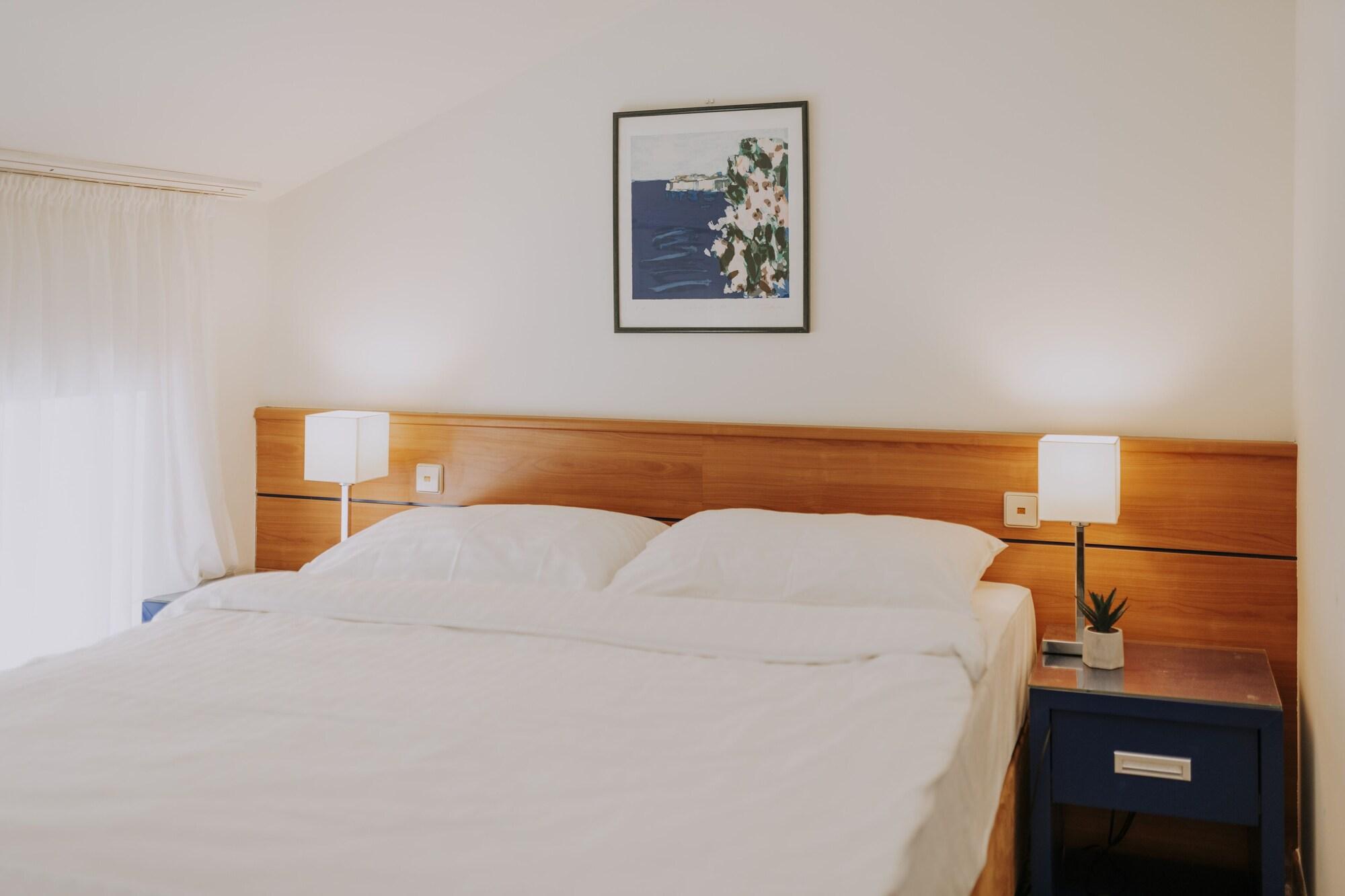 Hotel Apoksiomen Mali Lošinj Dış mekan fotoğraf